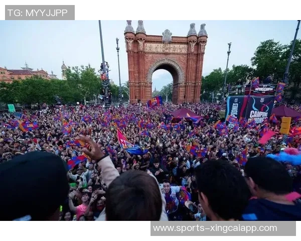 巴萨球探现场考察格林伍德四球狂欢引发关注 巴萨球探现场考察格林伍德四球狂欢引发关注