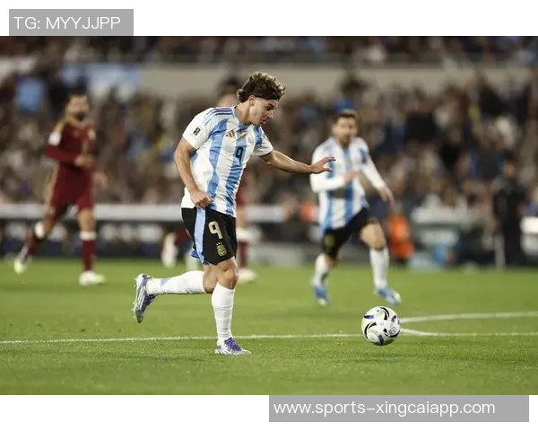 梅西进球助攻双响却未达400助里程碑生涯数据暂定891球399助