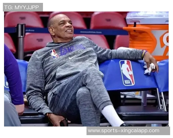 奥布拉克谈防守挑战期待球队能实现更多零封佳绩