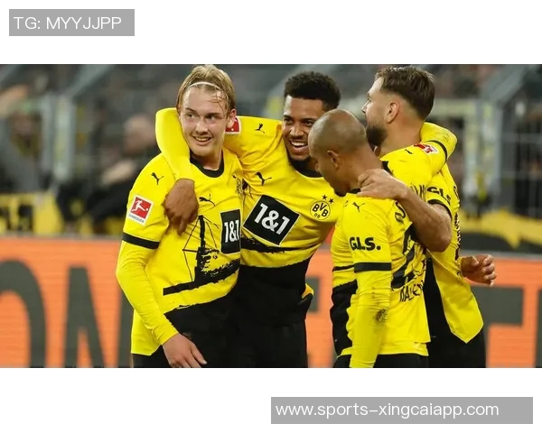 多特蒙德向阿德耶米提出续约报价巴萨也对其表现出浓厚兴趣