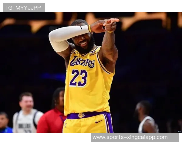 詹姆斯自信谈合同价值称在骑士热火湖人均应获五亿巨额合同 詹姆斯自信谈合同价值称在骑士热火湖人均应获五亿巨额合同