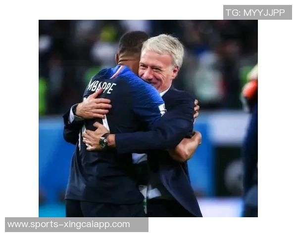 德尚回应托万感谢称应由我来致谢姆巴佩脚踝再度受伤引关注