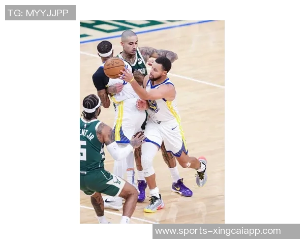 勇士与雄鹿首发阵容对决库里巴特勒携手冲击胜利 勇士与雄鹿首发阵容对决库里巴特勒携手冲击胜利