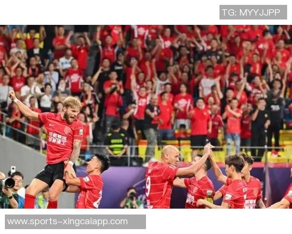 蓉城豪强杀手表现抢眼前五战绩6胜2平双杀海港泰山不败国安申花