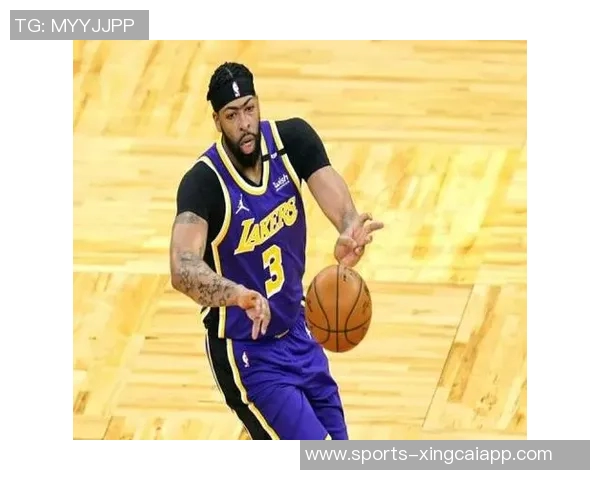 独行侠积极探索交易浓眉克莱加福德与拉塞尔的可能性