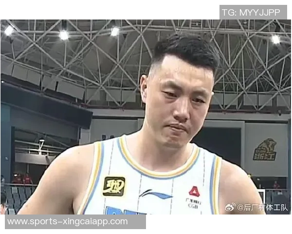 北京虽败犹荣翟晓川表现出色周琦受伤后全队依靠川队奋力拼搏